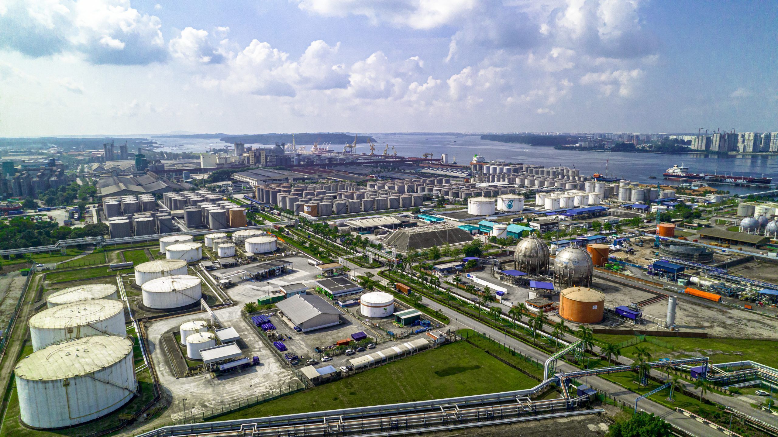 Read more about the article JOHOR PORT WINS MINISTER’S AWARD FOR HUMAN RESOURCE DEVELOPMENT