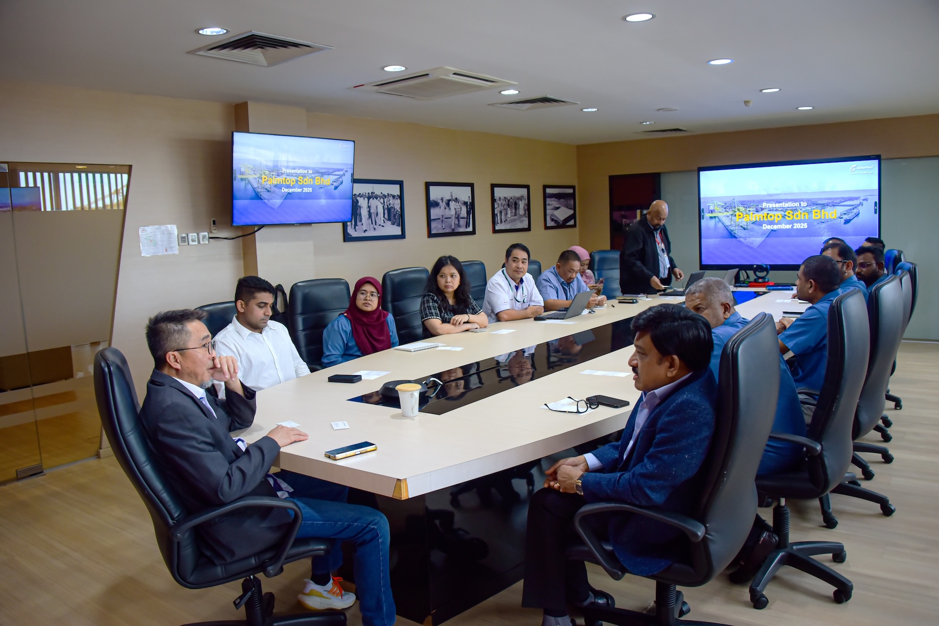 JPB14126_AMR_0004 JPB14126_AMR_0004