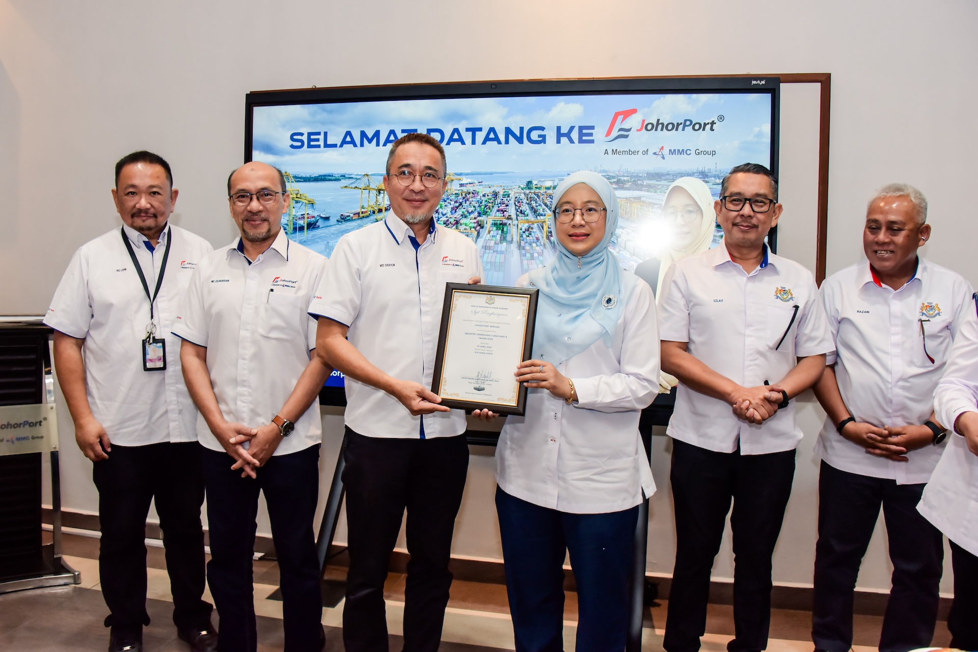 Read more about the article JOHOR PORT REAFFIRMS COMMITMENT AS PASIR GUDANG’S TOP ASSESSMENT TAX CONTRIBUTOR