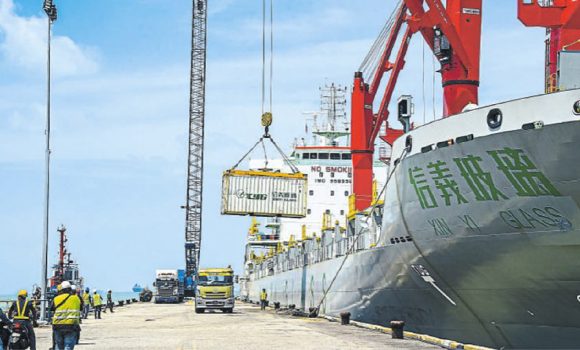 TBP - Maiden call of MV Xin Yi Glass highlights TBP